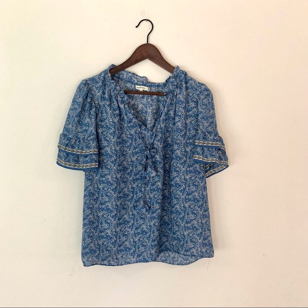 Max Studio Blue Floral Flutter Sleeve Blouse Size L